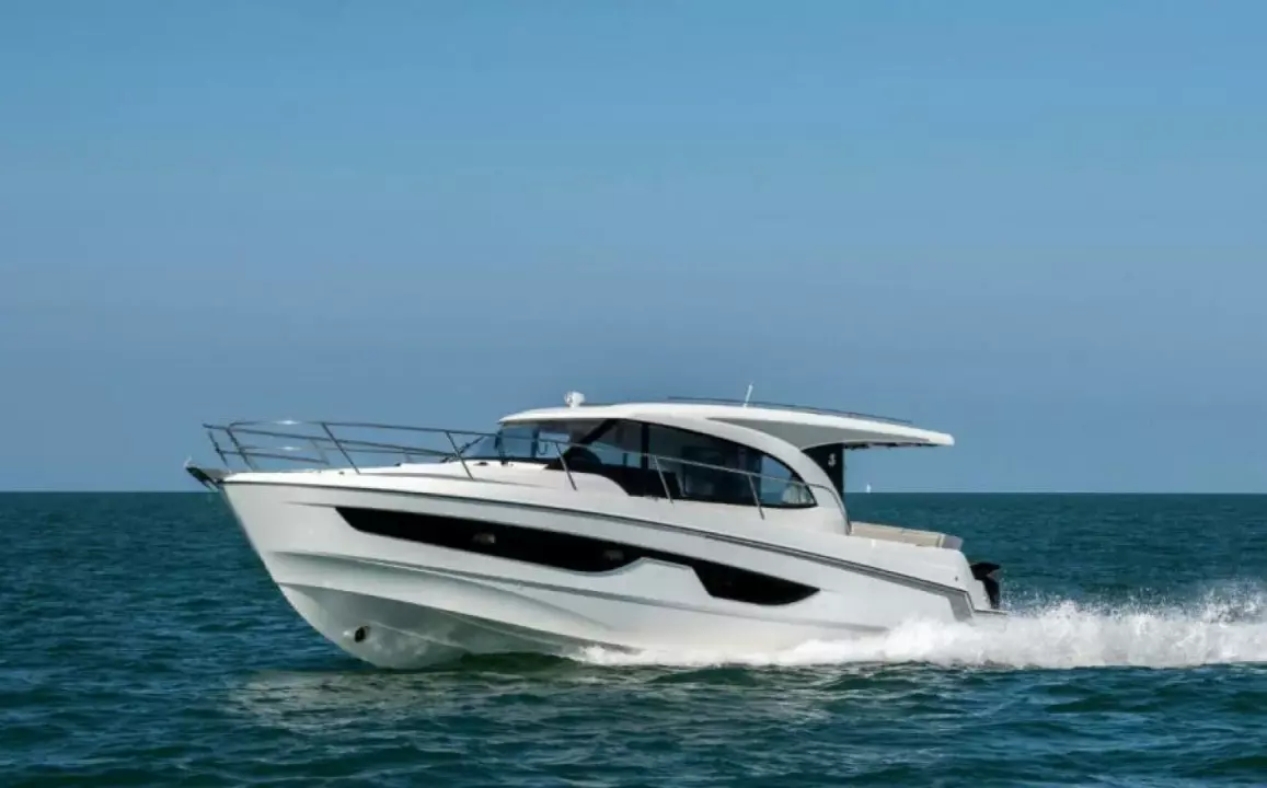 Beneteau Antares 11