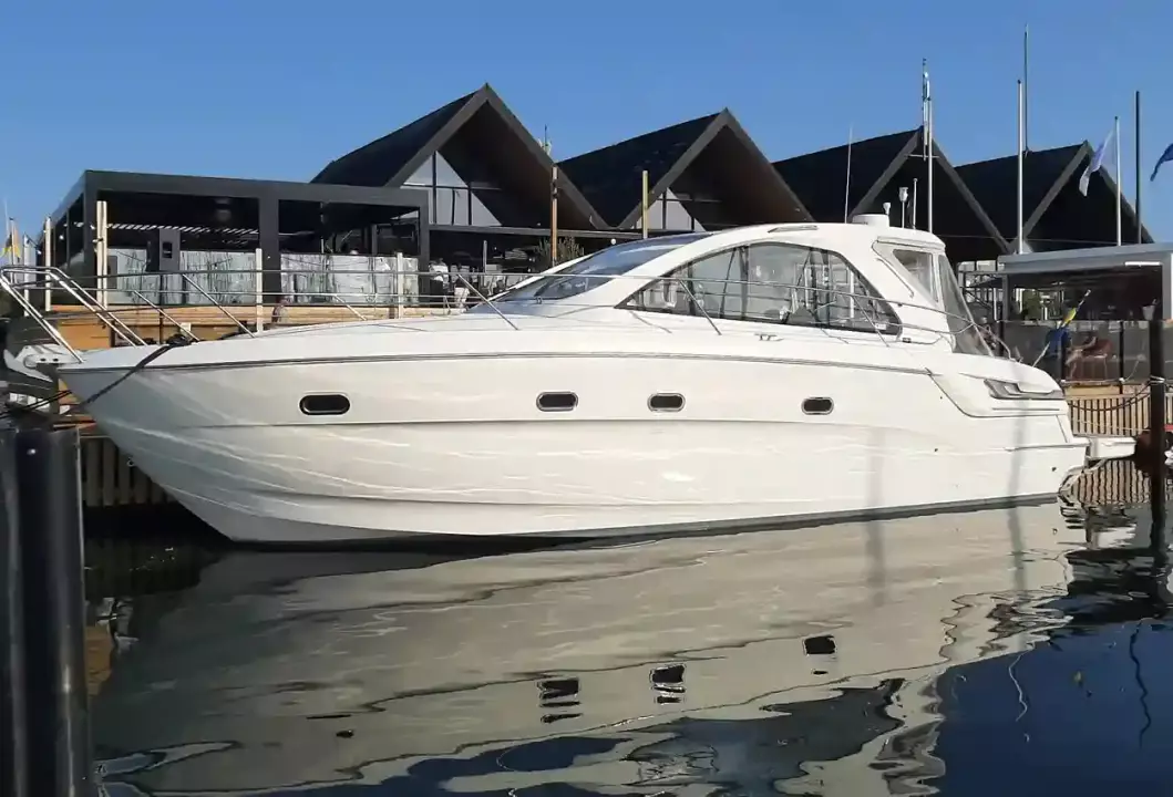 Bavaria Sport 38