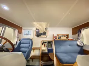 Thumbnail von Nimbus 380 Commander