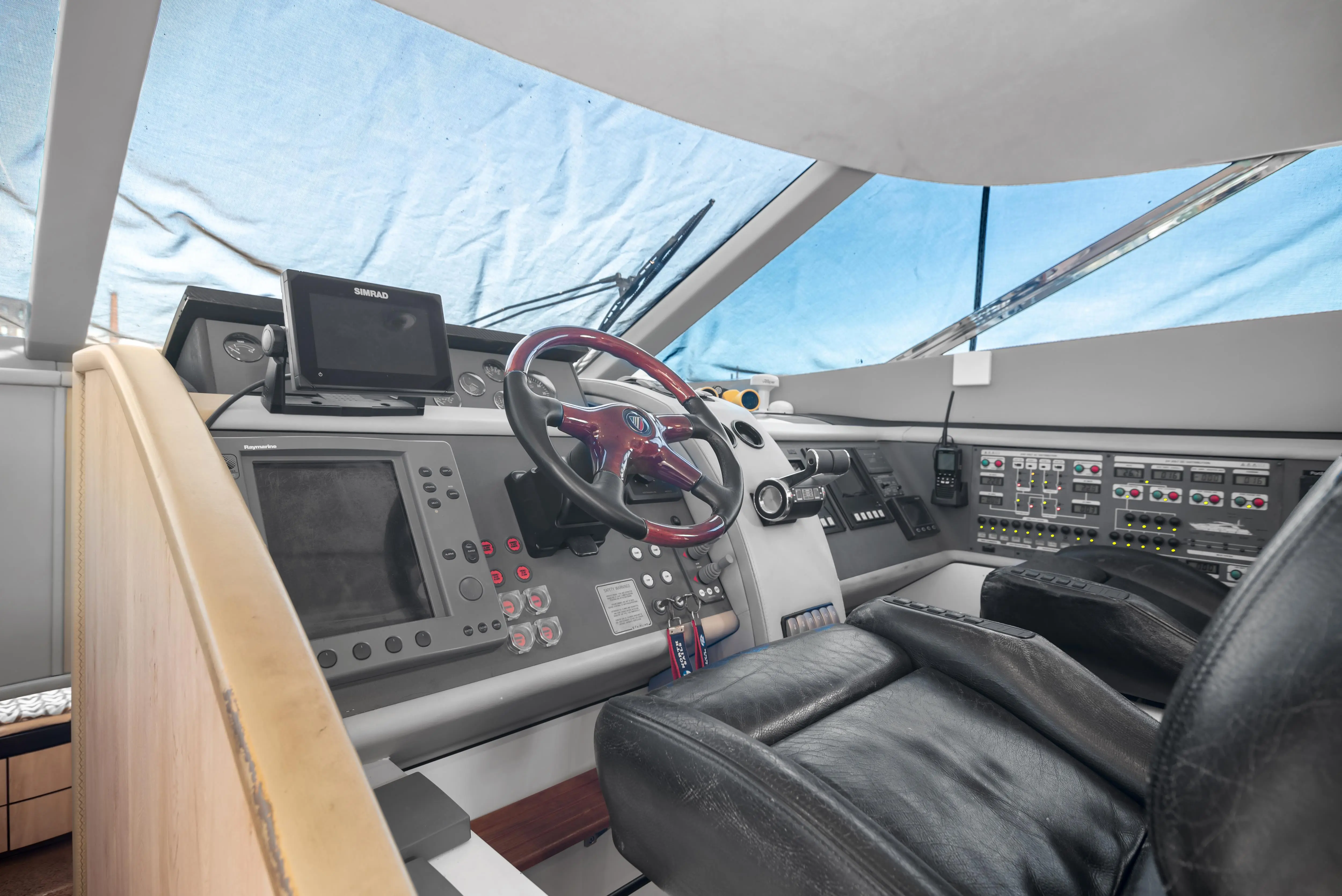 Thumbnail von Fairline Squadron 74