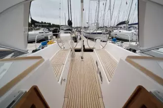 Thumbnail von Hallberg-Rassy 340