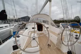 Thumbnail von Hallberg-Rassy 340