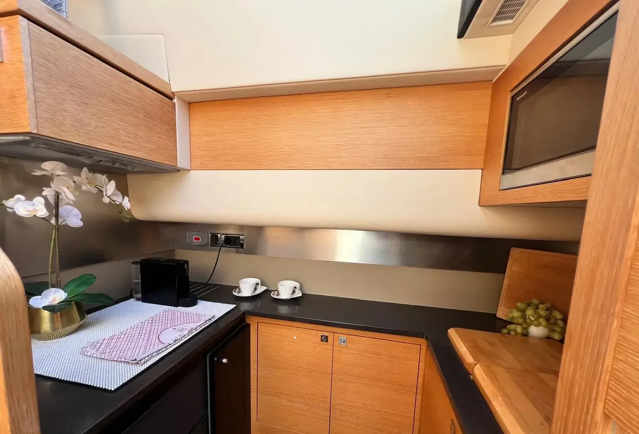 Thumbnail von Fairline Phantom 48