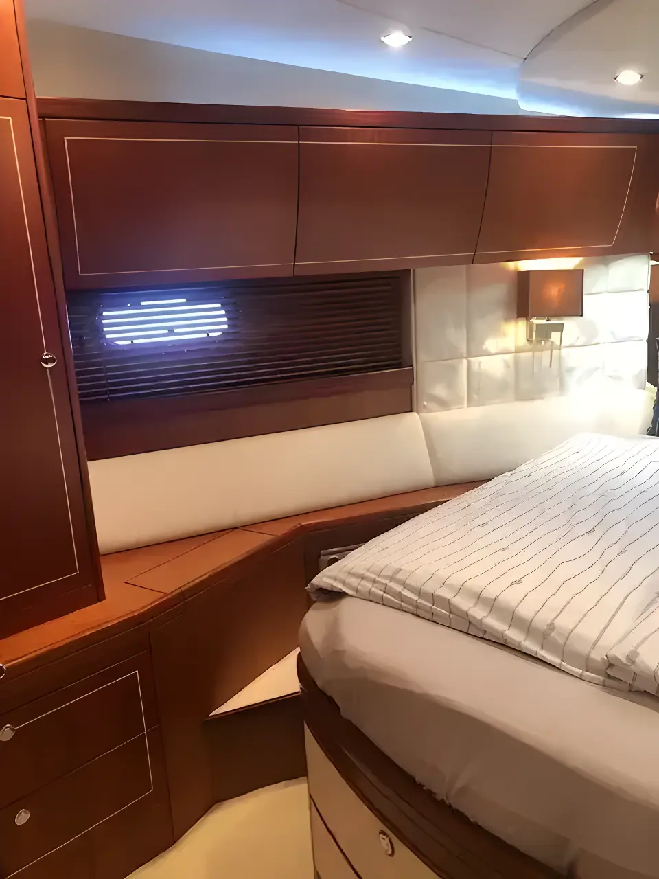 Thumbnail von Ferretti Yachts Unknown