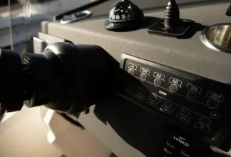 Thumbnail von Technohull Omega 47 1701