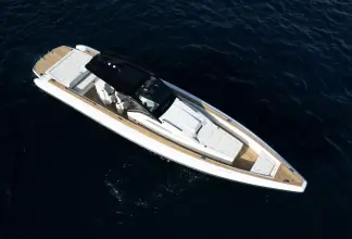 Thumbnail von Technohull Omega 47 1701