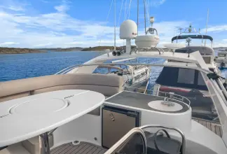 Thumbnail von Galeon 440 FLY