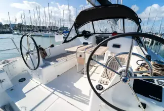 Thumbnail von Jeanneau Sun Odyssey 380