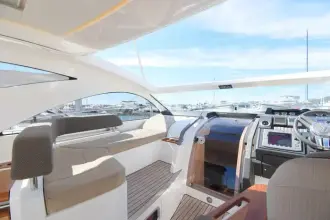 Thumbnail von Fairline Targa 44