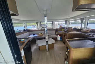 Thumbnail von Lagoon 42 HOA