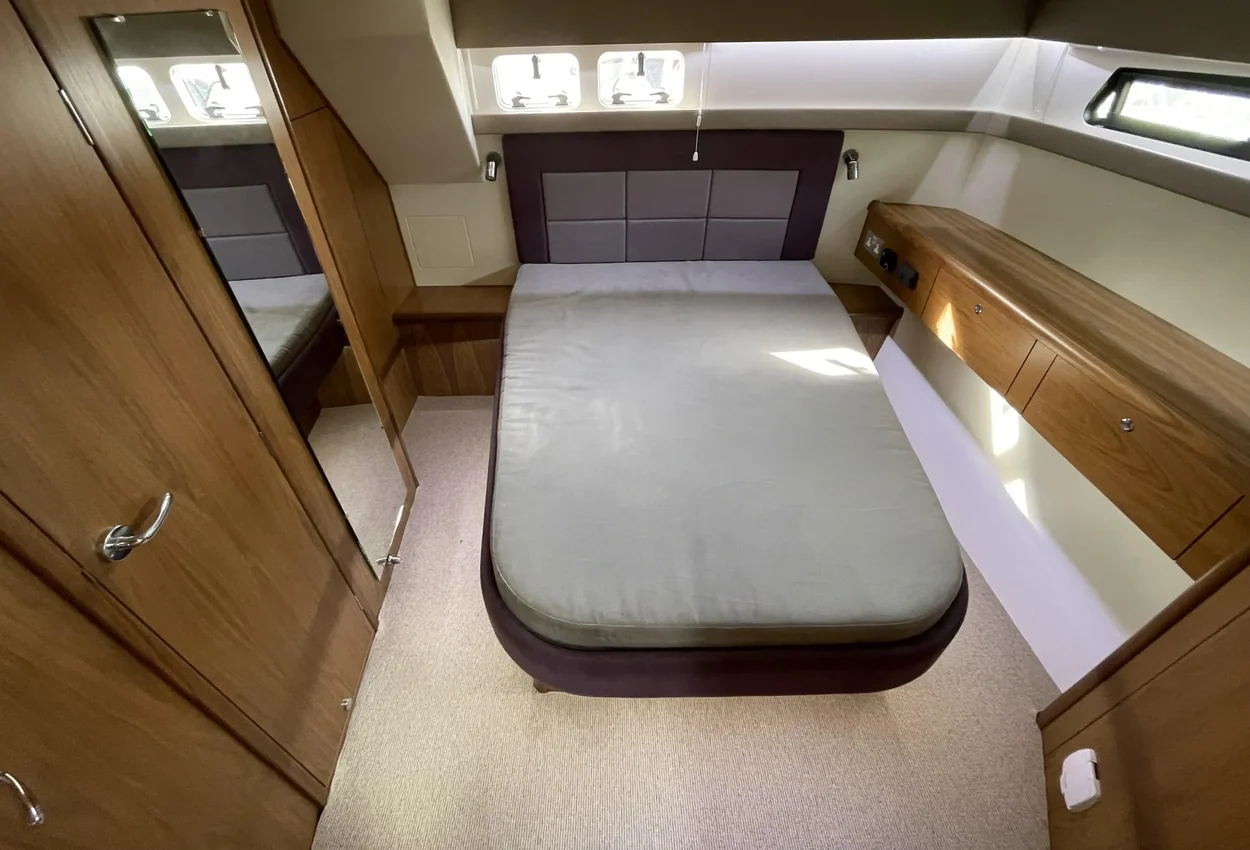 Thumbnail von Haines 360 Aft Cabin
