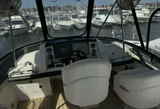 Thumbnail von Sea Ray 36 Sedan Bridge Aft Backwards