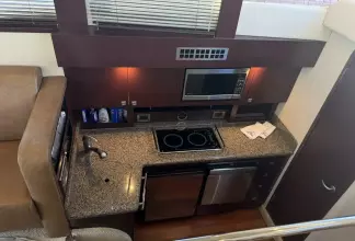 Thumbnail von Sea Ray 36 Sedan Bridge Aft Backwards