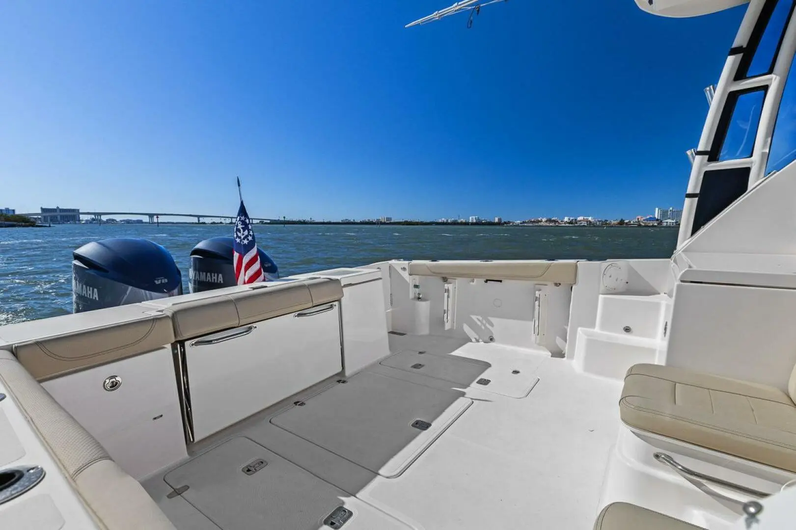 Thumbnail von Pursuit OS 355