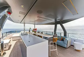 Thumbnail von Custom Line Navetta 33 DOUBLE UP