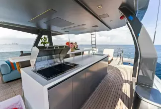 Thumbnail von Custom Line Navetta 33 DOUBLE UP