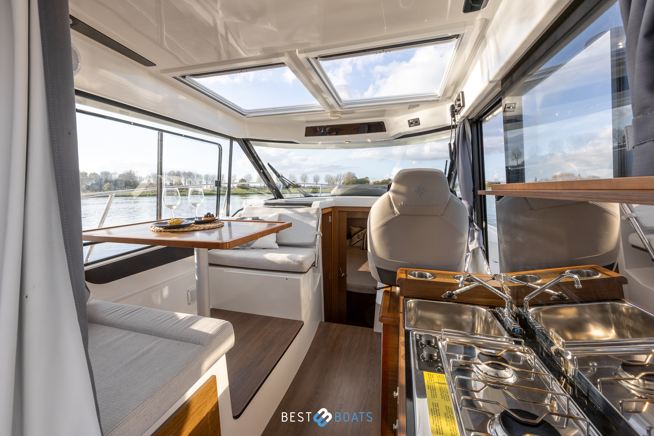 Thumbnail von Jeanneau 895 MERRY FISHER The Smiths