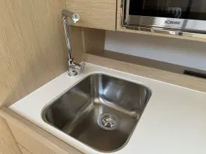 Thumbnail von Bavaria C42 Spring Sale! Save over £31,500 ex VAT 224000088-C42