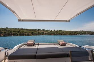 Thumbnail von Azimut S7