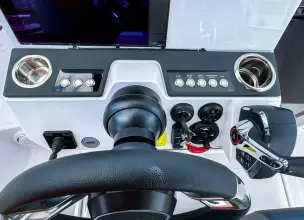 Thumbnail von Axopar 25 Cross Top