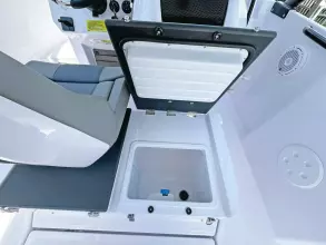 Thumbnail von Axopar 25 Cross Top