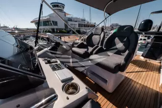 Thumbnail von Azimut S7