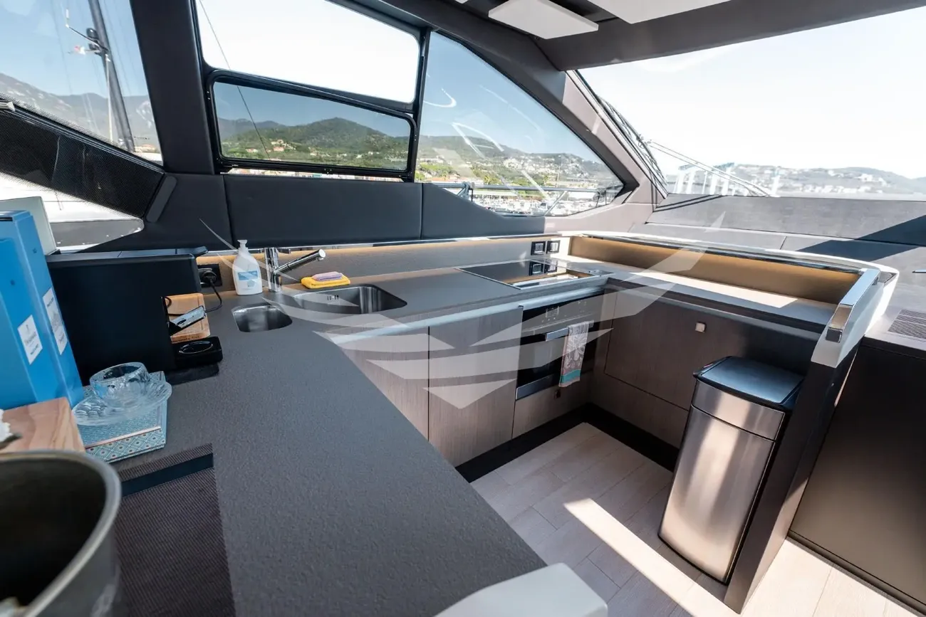 Thumbnail von Azimut S7