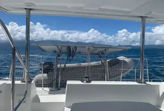 Thumbnail von Lagoon 421 BULLE