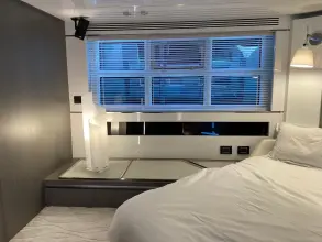 Thumbnail von Azimut S7