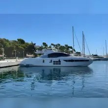 Thumbnail von Azimut S7