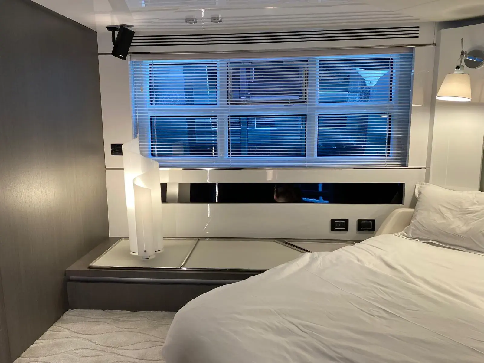 Thumbnail von Azimut S7