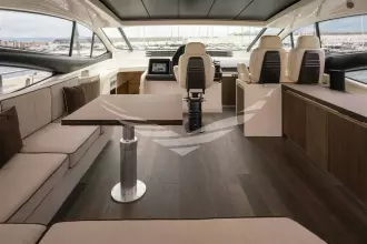 Thumbnail von Pershing 62