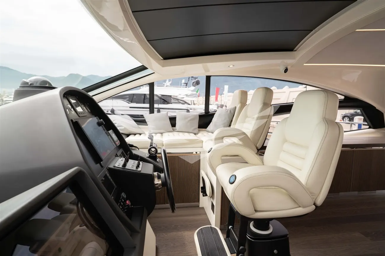 Thumbnail von Pershing 62