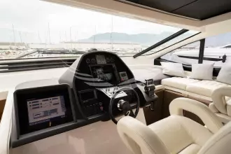 Thumbnail von Pershing 62