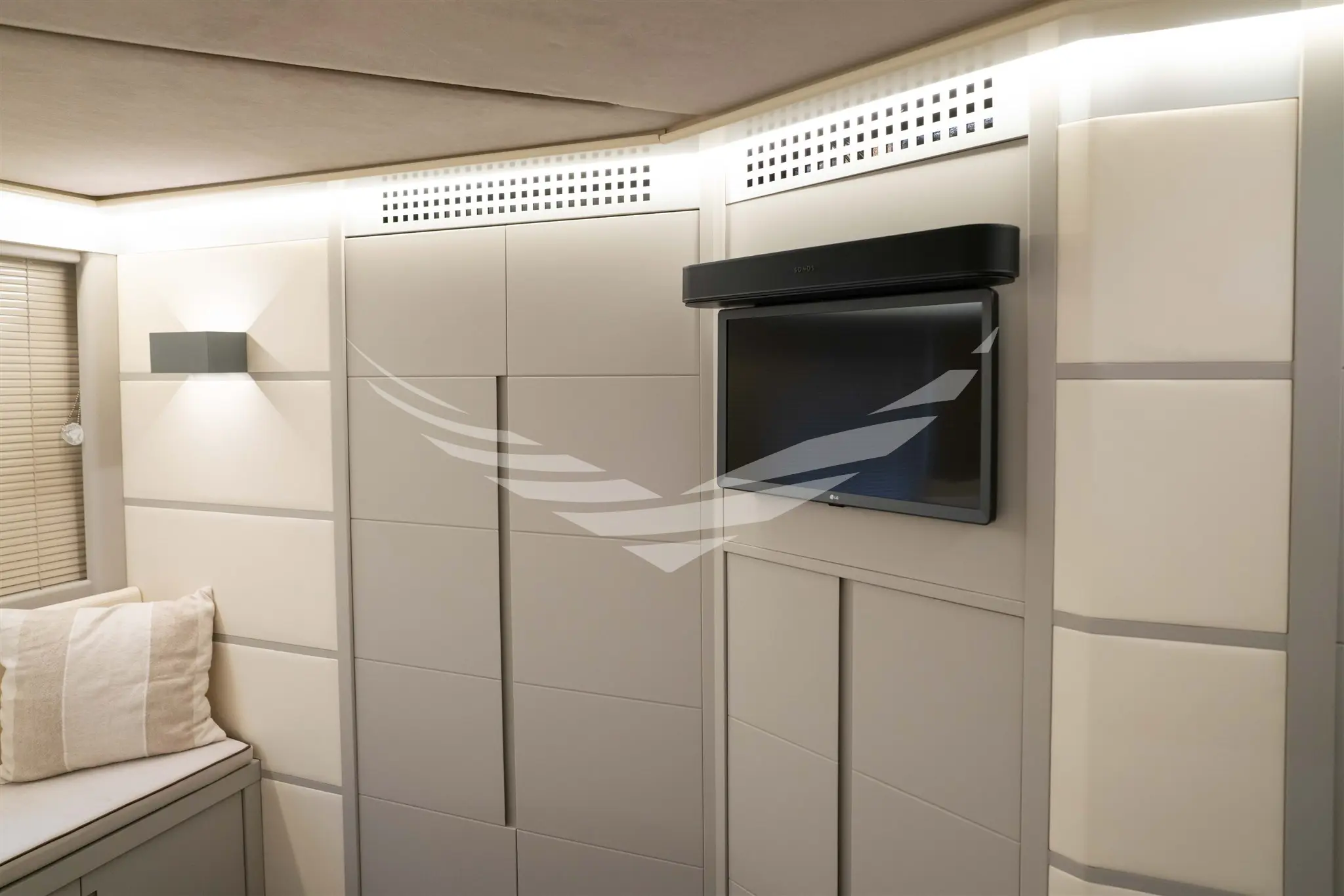 Thumbnail von Pershing 62