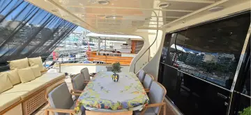 Thumbnail von Falcon 102