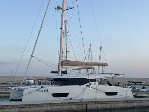 Fountaine Pajot Isla 40 Freesol