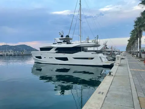 Numarine 26XP MAORIA