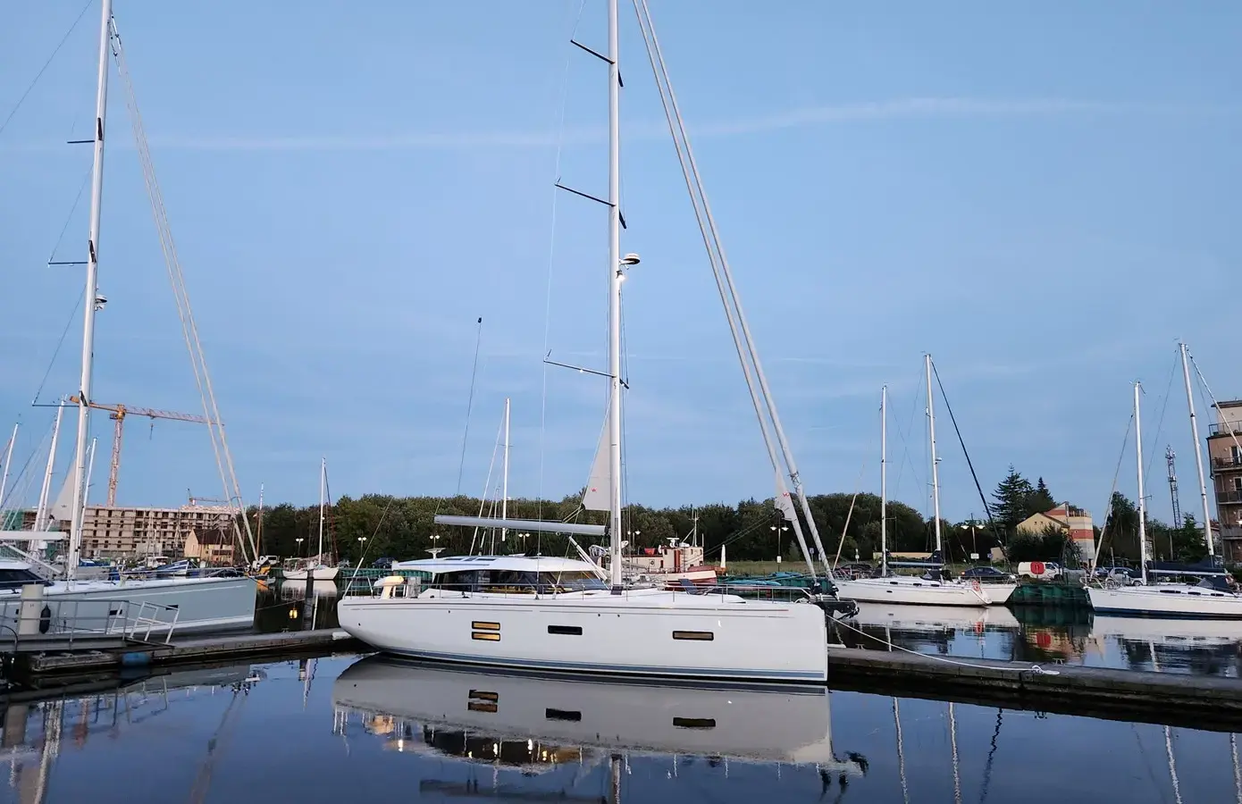 Moody DS48 MOODY DECKSALOON 48