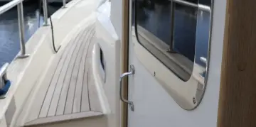 Thumbnail von Rhea Trawler 36 1581