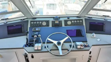 Thumbnail von Viking 60 Cockpit Sport