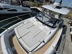 Thumbnail von Jeanneau Cap Camarat 10.5 WA S2