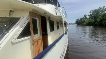 Thumbnail von Trader Med Yacht w- Cockpit Island Angel