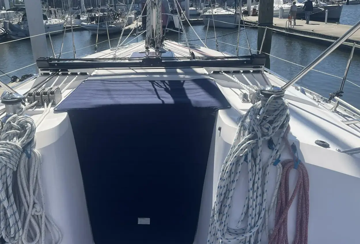 Thumbnail von Catalina 385 Genesis