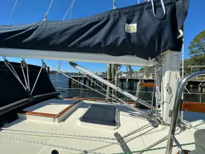 Thumbnail von Pacific Seacraft Crealock 37 Adventure'n