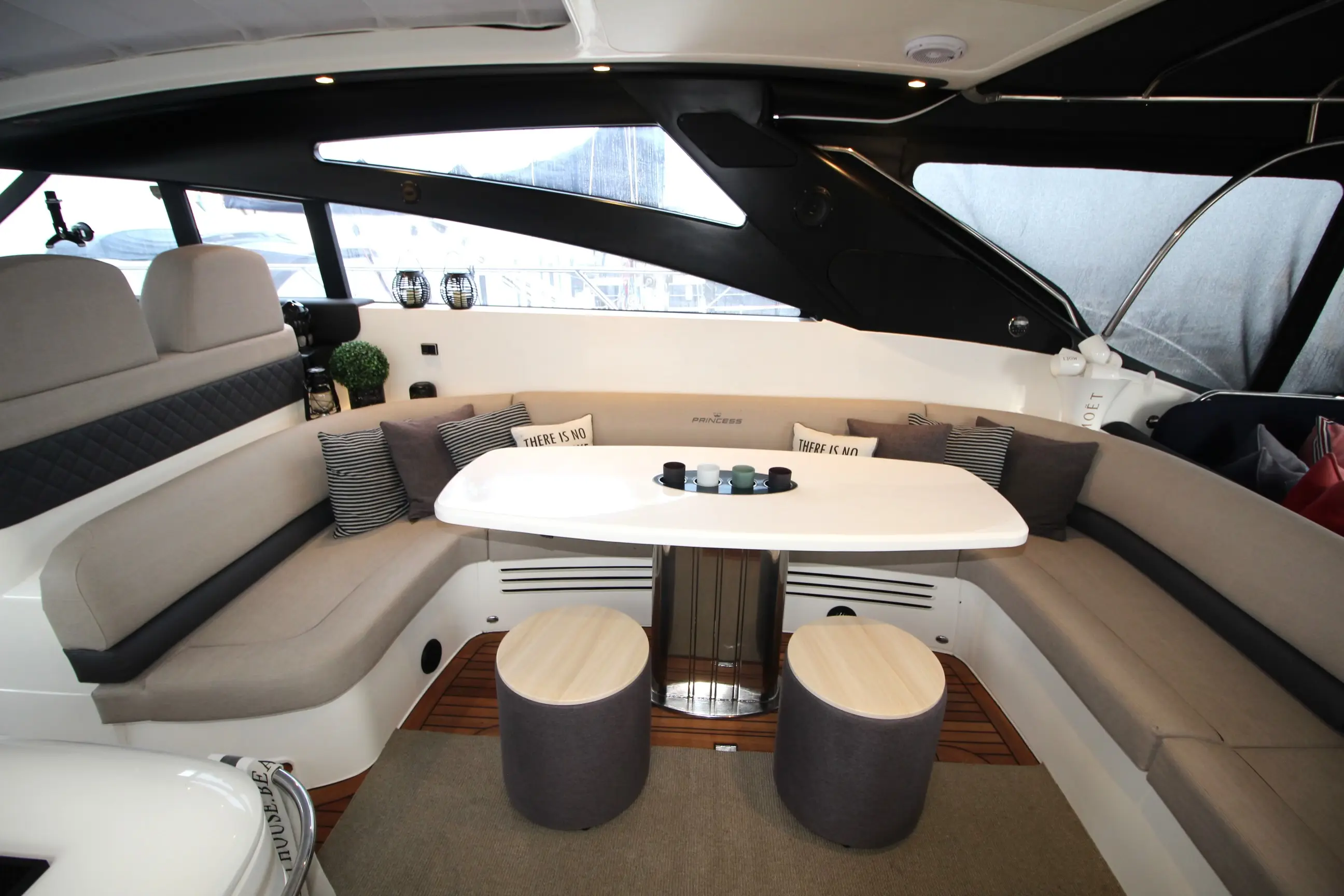 Thumbnail von Princess V58