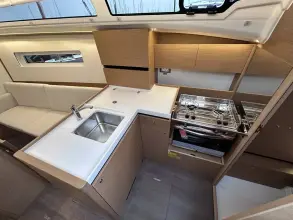 Thumbnail von Jeanneau Sun Odyssey 350