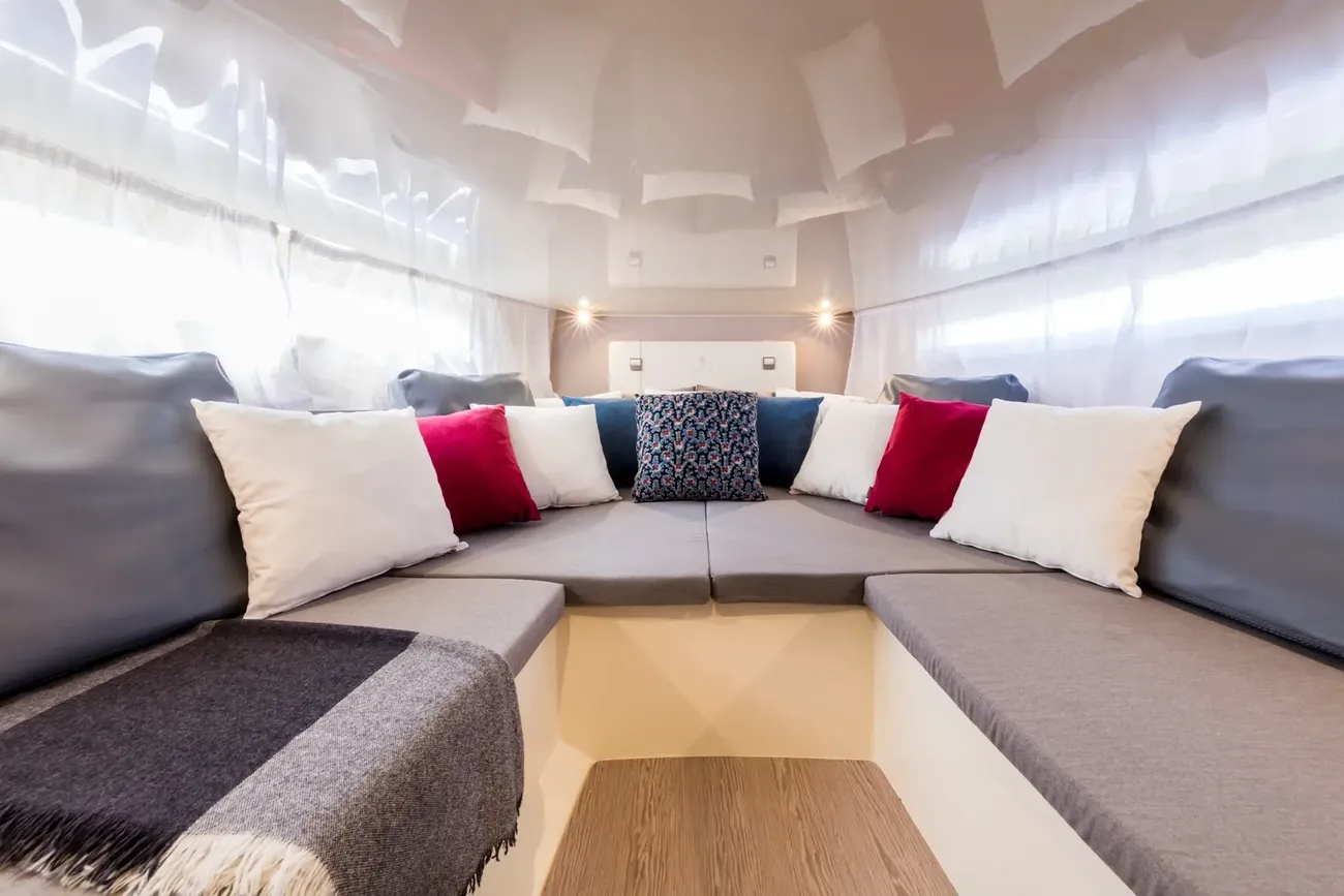 Thumbnail von Invictus 240 FX