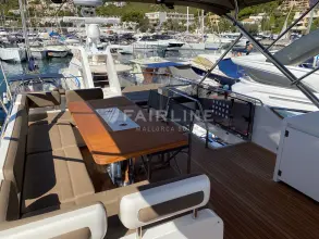 Thumbnail von Fairline Squadron 65