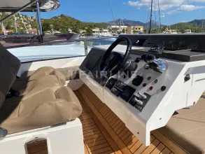 Thumbnail von Fairline Squadron 65